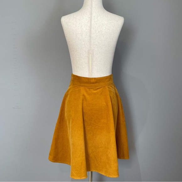 Hell Bunny Corduroy Mini Skirt Size XS Mustard Yellow High Waist 100% Cotton - Picture 6 of 11